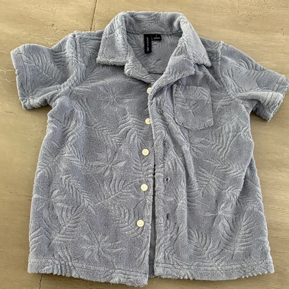 Janie and Jack Terry Shorts Set in Light Blue with Floral Leaf Pattern Size 4 - Picture 3 of 7